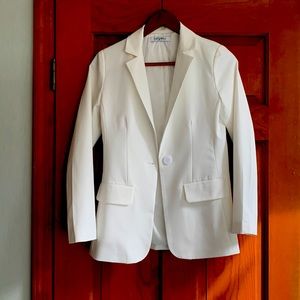 Women white blazer